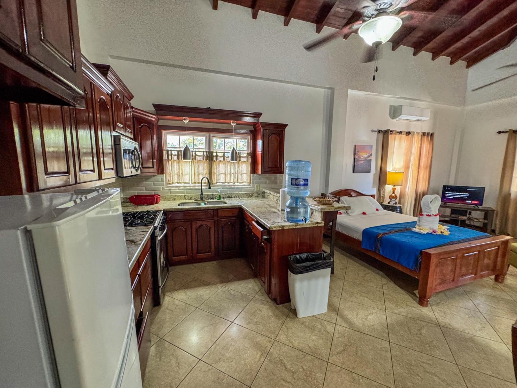 Caribbean Shores Belize Хопкінс Екстер'єр фото