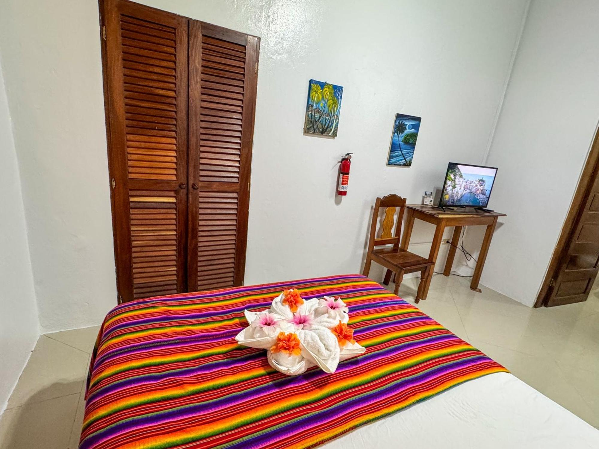 Caribbean Shores Belize Хопкінс Екстер'єр фото
